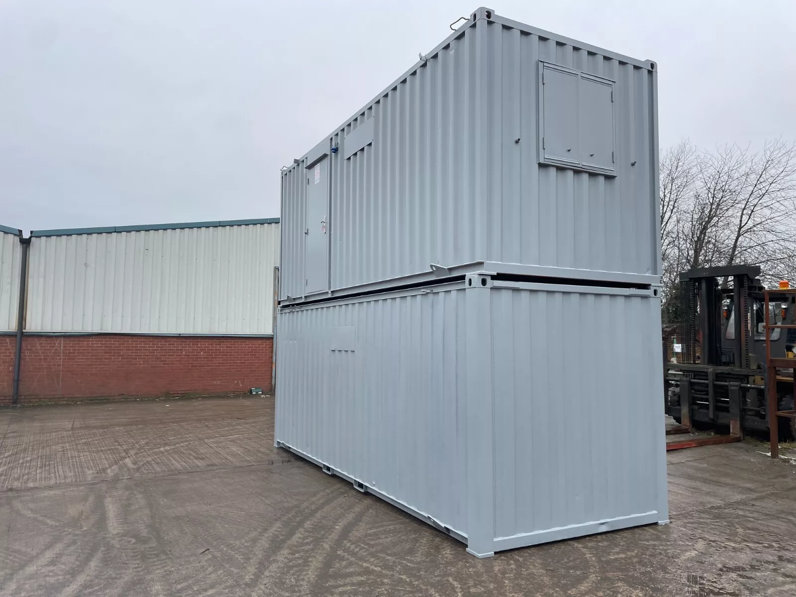 21x8 ft container office and store stack