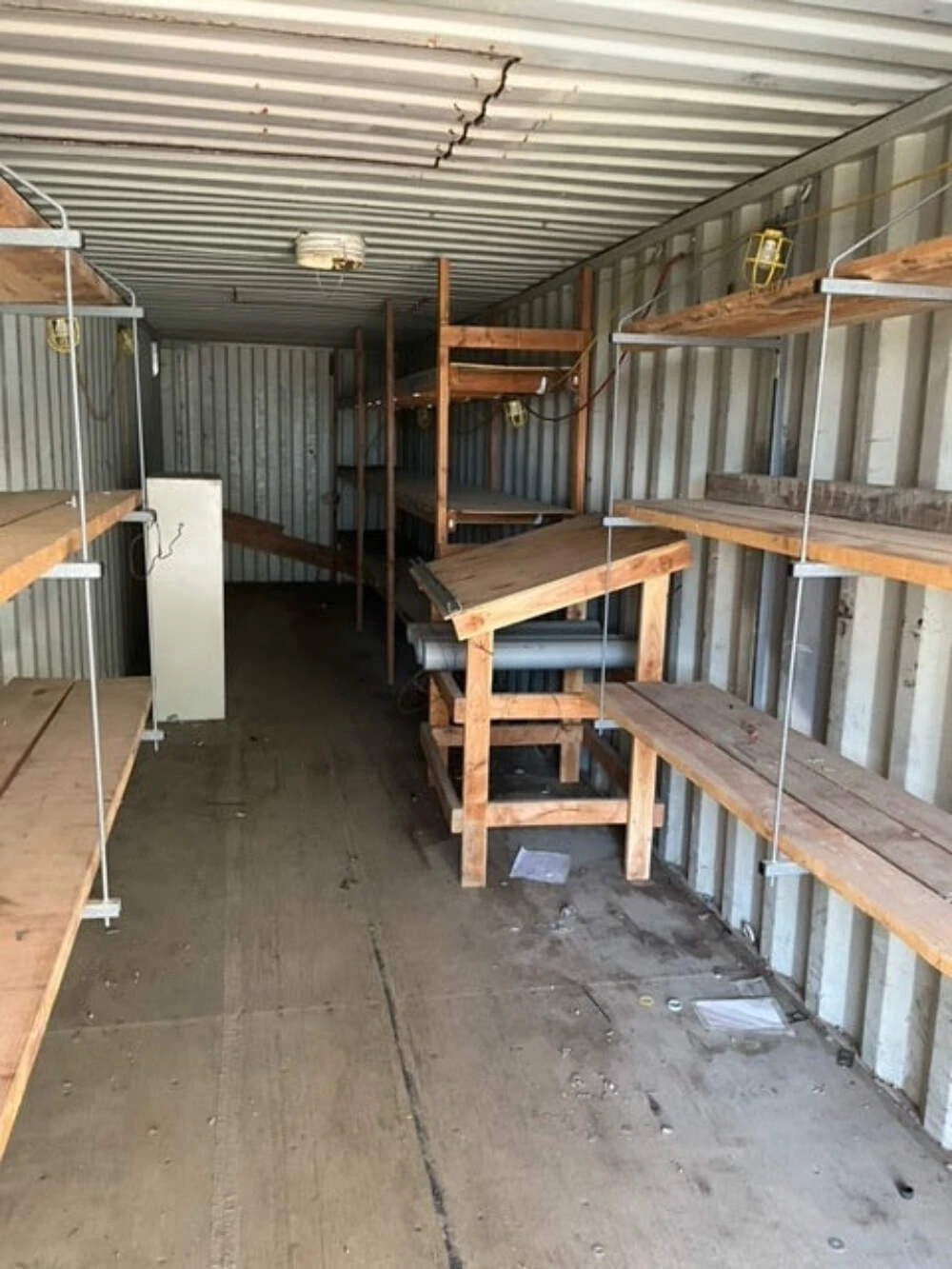 used 40ft cargo double doors container 40' x 8' x 8' 6" (pictures of actual container)