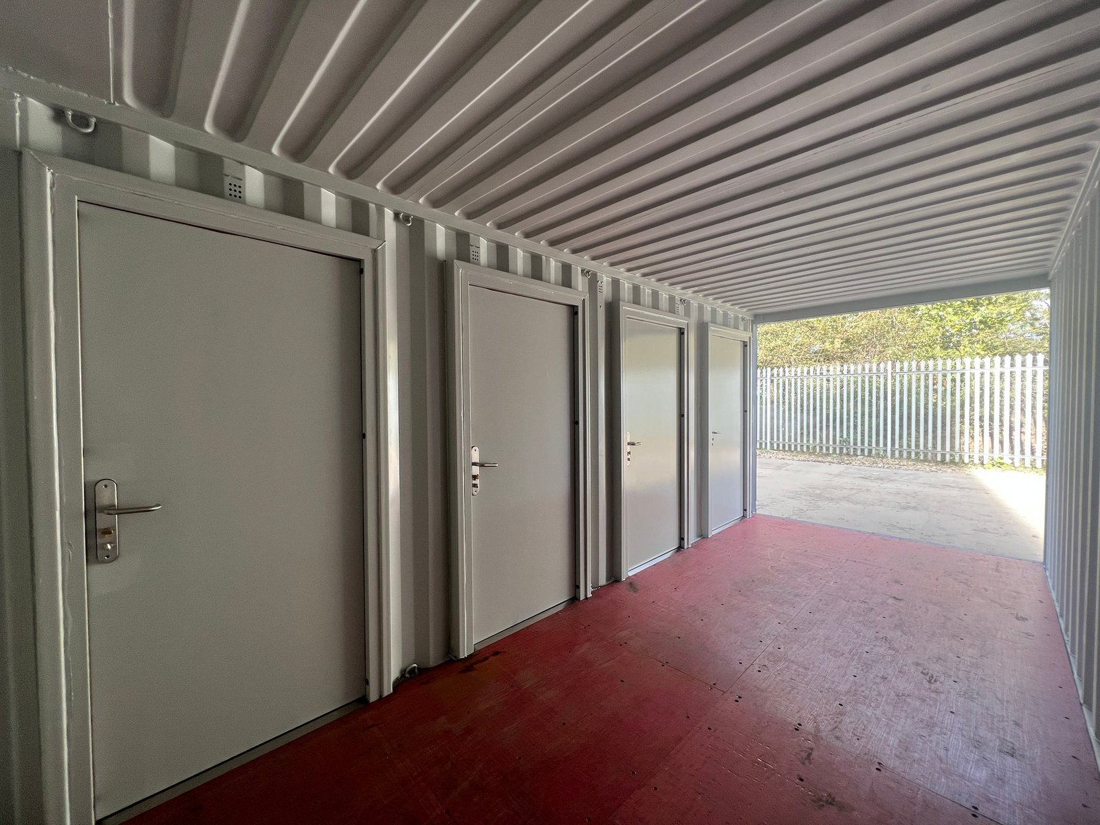 20ft Shipping Container with Four Hinged Steel Doors and Movable Partitions – Blue - Image 7